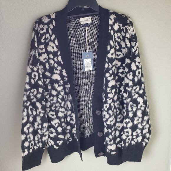 Universal Thread Leopard Long Sleeve Cardigan L - Picture 1 of 8